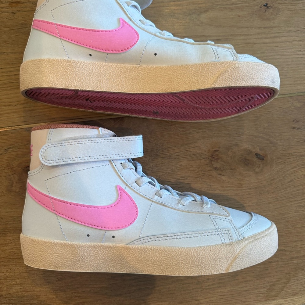 Nike Kids High-Top Sneakers - White and Pink